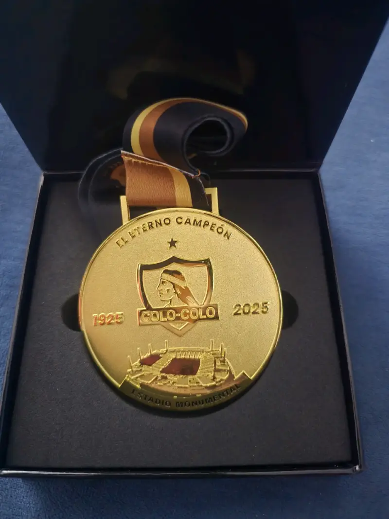 Medalla conmemorativa Colo-Colo 1925-2025 - 1