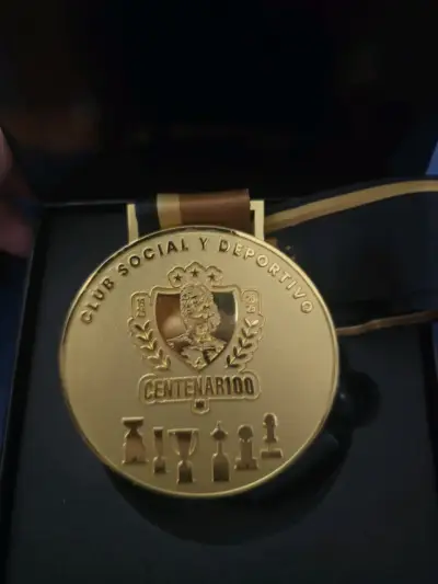 Medalla conmemorativa Colo-Colo 1925-2025 - miniatura 2