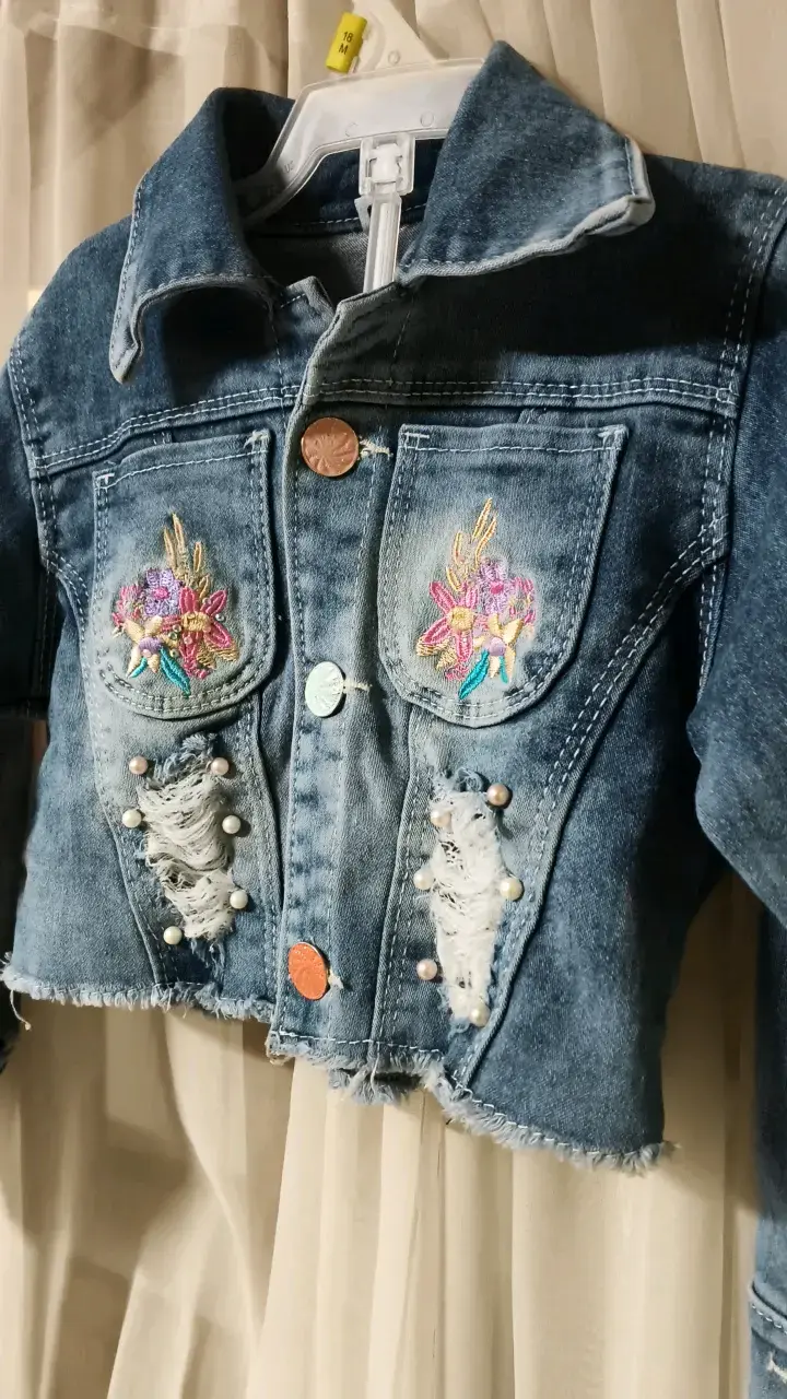 Chaqueta de mezclilla con bordado floral - 2