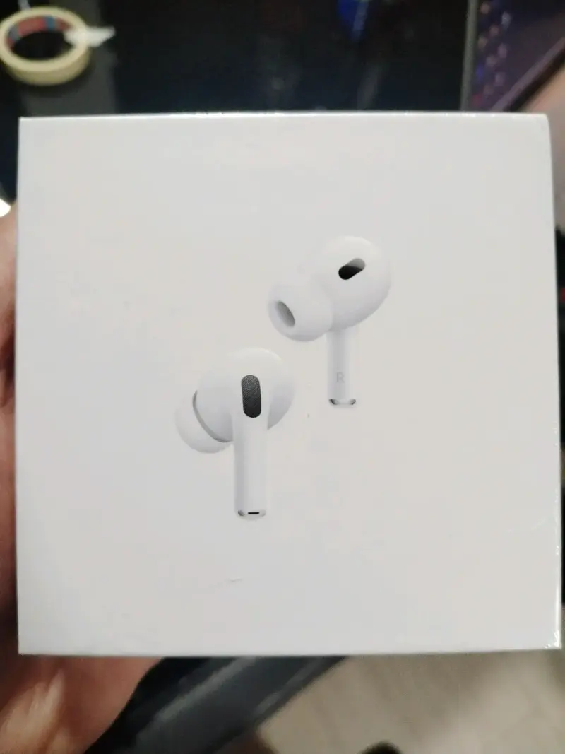 Apple AirPods Pro con estuche de carga - 3