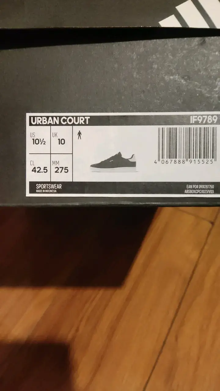 Zapatillas Adidas negras clásicas - 3