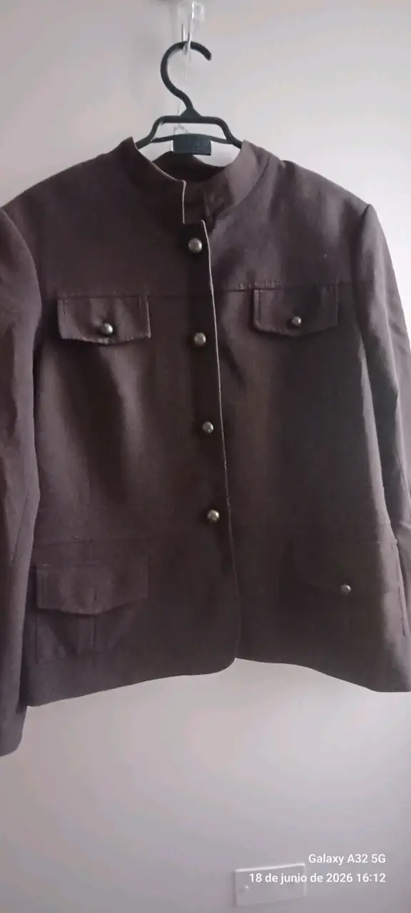 Chaquetas a luca ...mil pesos - 1