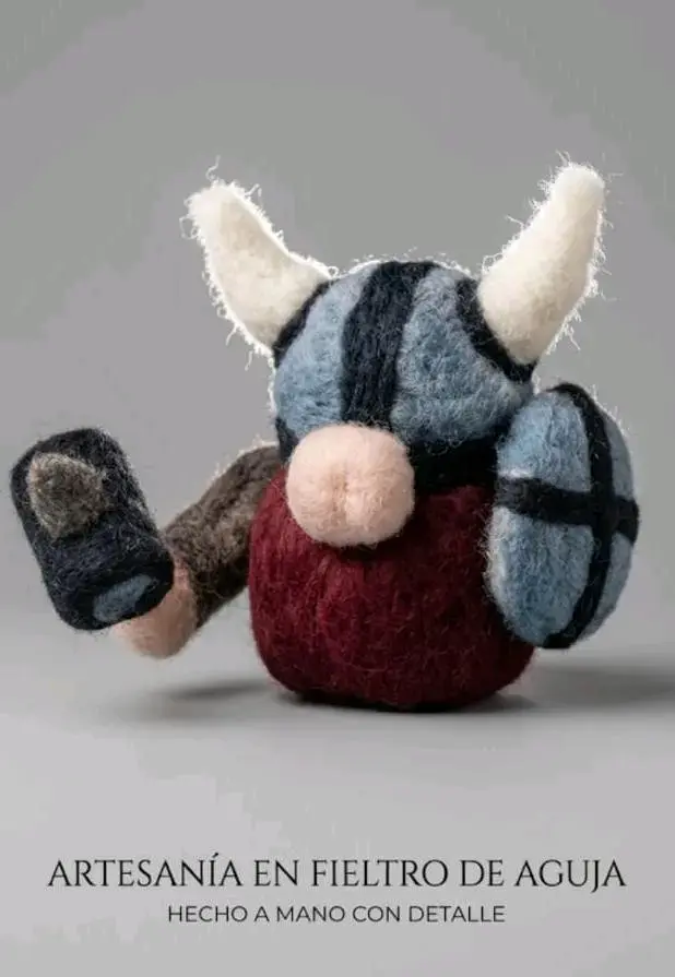 Muñeco vikingo de lana tecnica vellon 12cm - 2