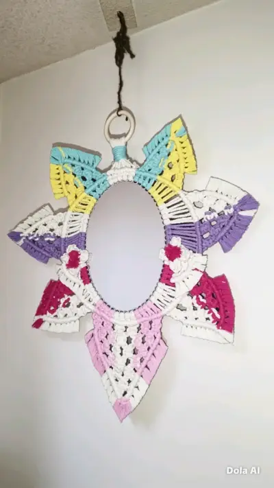 Espejo decorativo de macramé hecho a mano - miniatura 2