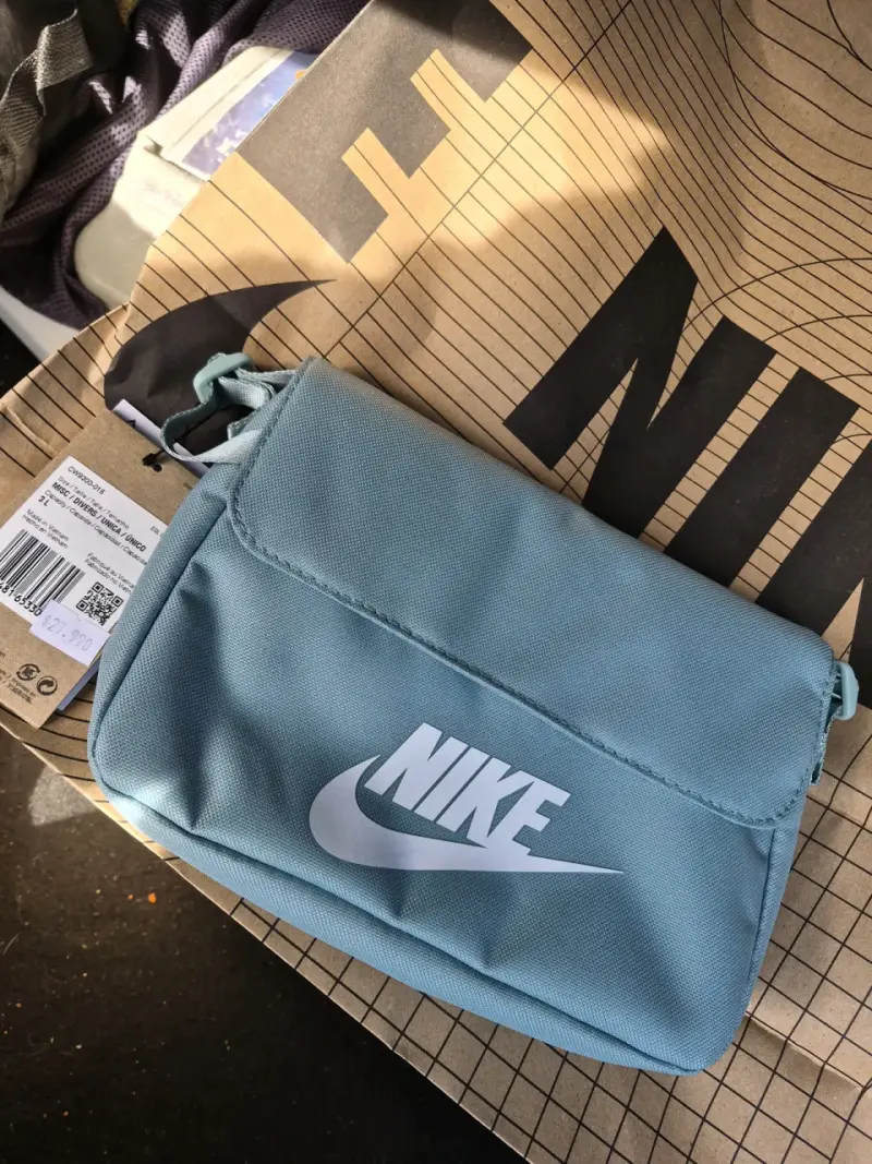 Bandolera Nike azul claro unisex