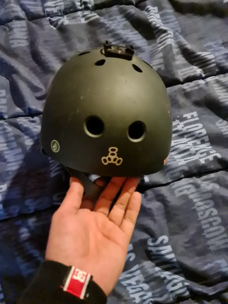 Casco de skate Triple Eight verde - 5