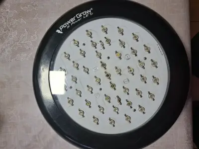 LED UFI Power Grow para cultivo interior - miniatura 1
