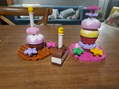 Caja con 5 juegos de Lego Duplo variados - miniatura 3