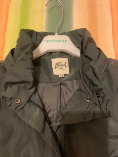 Chaqueta, parka color gris/plomo cinturón Ash - miniatura 2