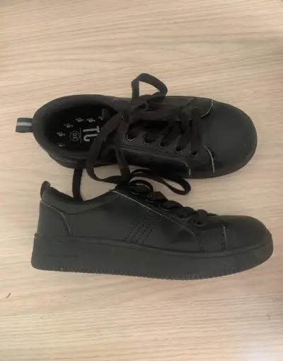 Zapatillas negras para niños talla 30 - miniatura 2