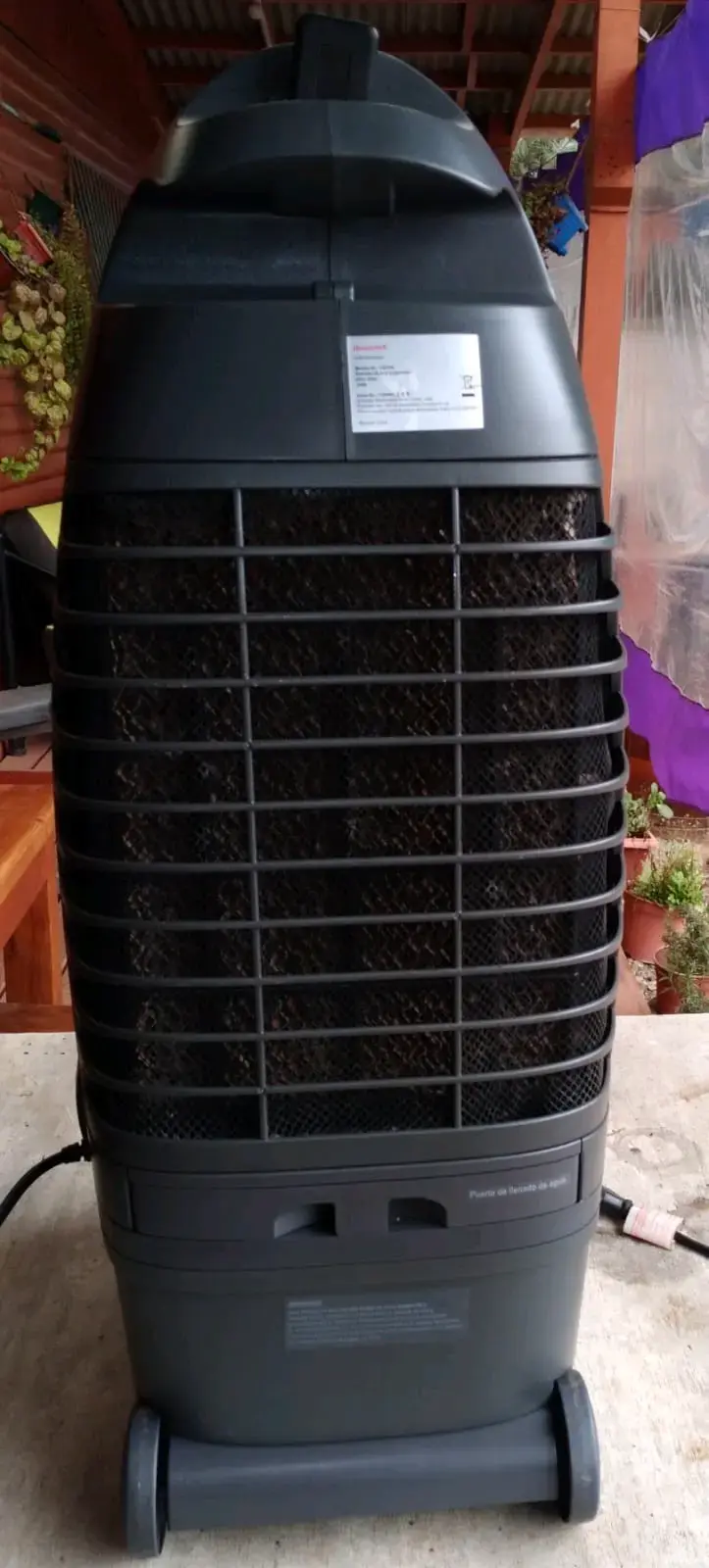 enfriador de aire evaporativo portátil Honeywell C - 2