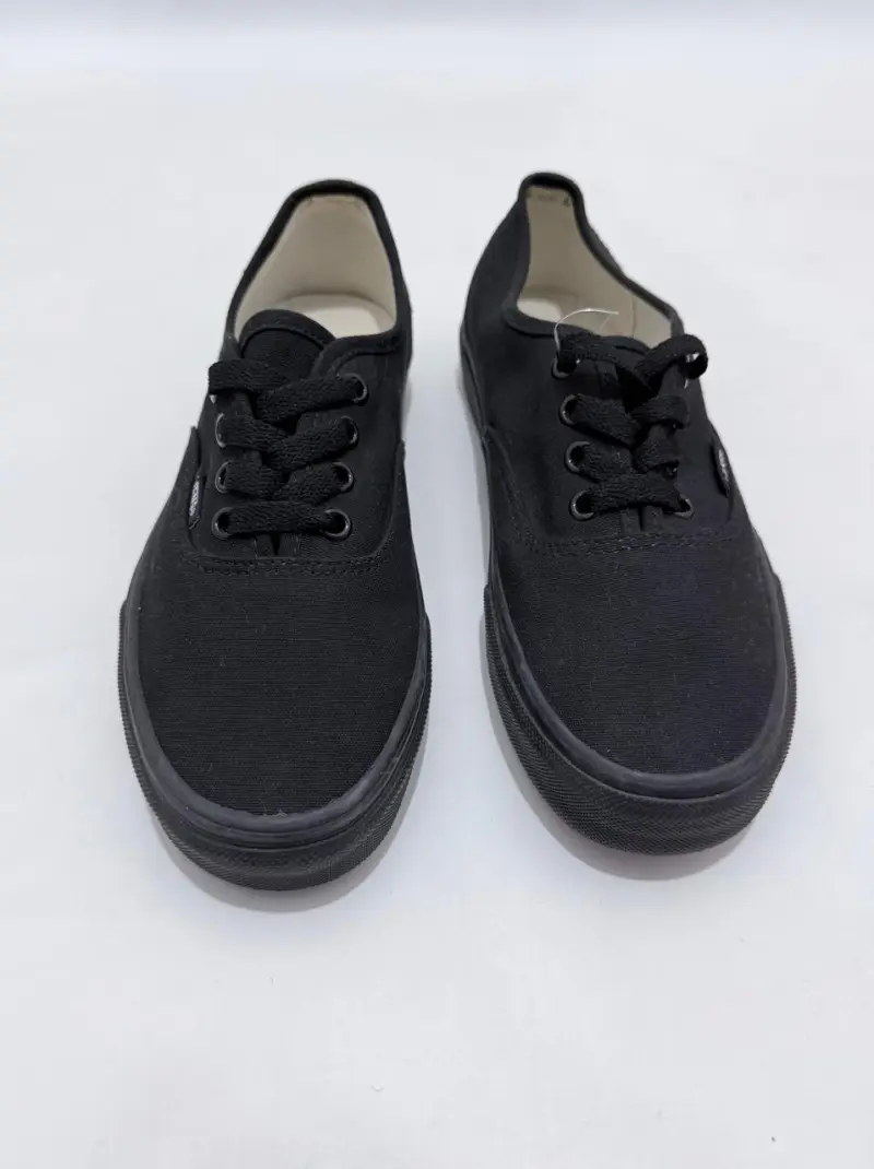 Zapatillas negras de lona unisex