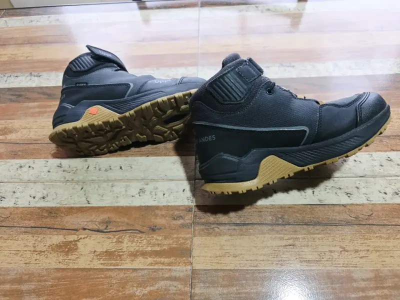 Zapatillas Lippi negras con velcro N33 - 4