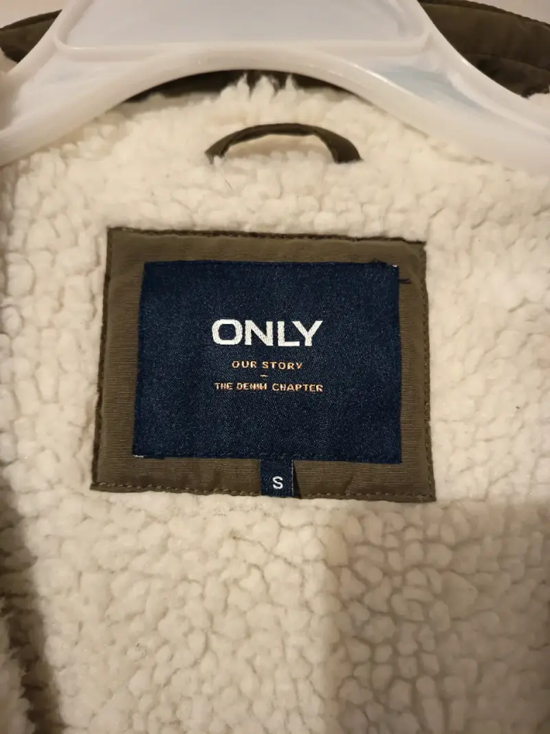 Parka Only verde con forro polar - 4