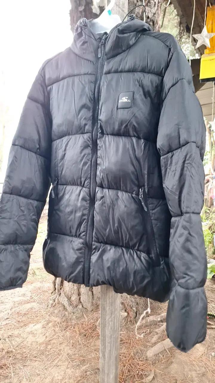 Chaqueta acolchada negra O'Neill con capucha - 1