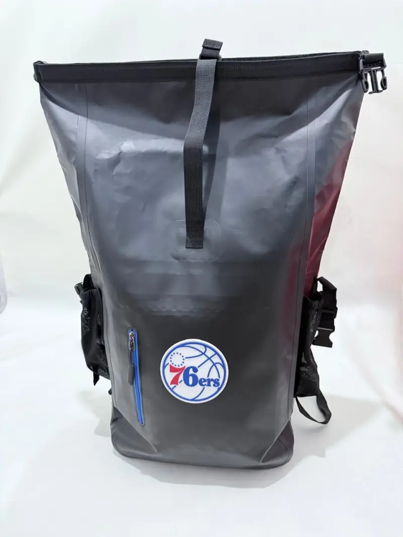 Mochila impermeable con logo 76ers - 2