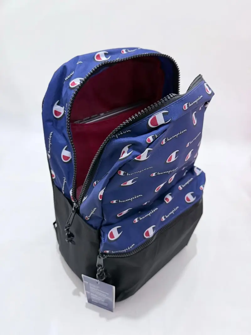 Mochila Champion azul con logo repetido - 2