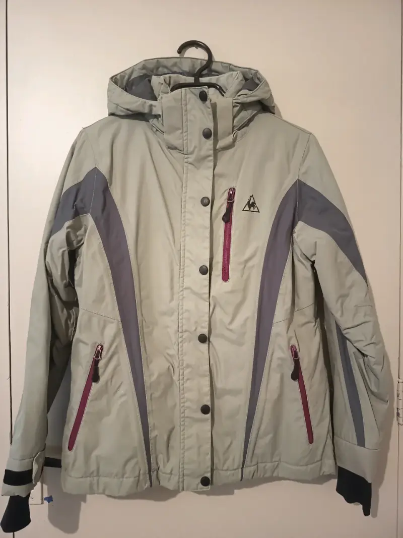 Chaqueta de esquí impermeable con capucha - 1