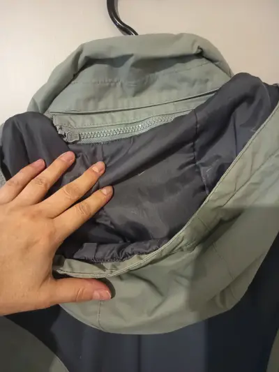 Chaqueta de esquí impermeable con capucha - miniatura 5