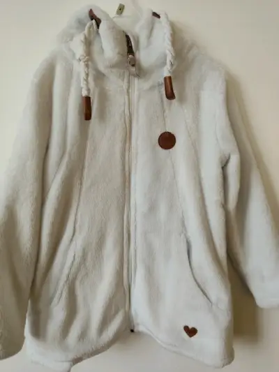 Chaqueta de felpa blanca con capucha - miniatura 1