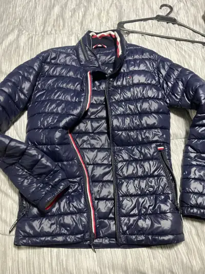 Chaqueta acolchada Tommy Hilfiger azul marino - miniatura 1