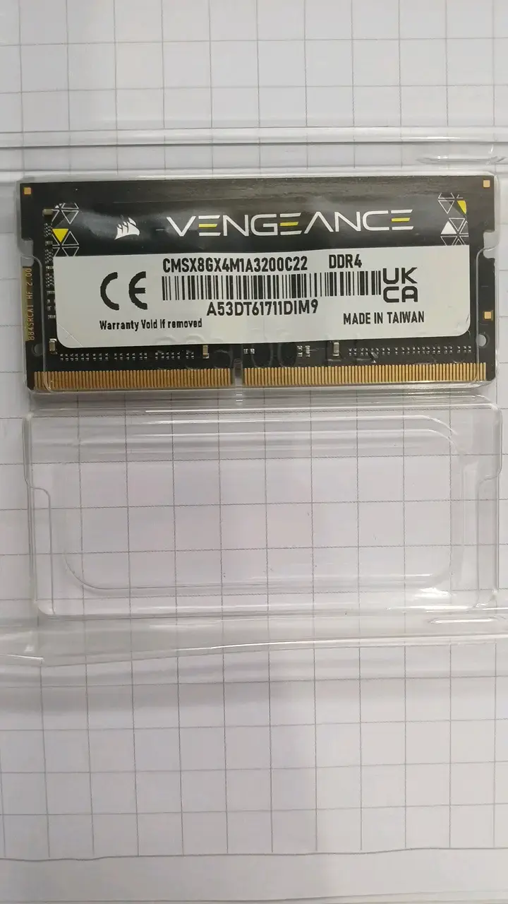 Memoria RAM Corsair Vengeance DDR4 8GB - 1