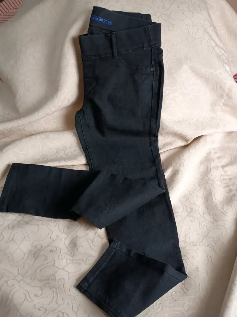 Leggings negros de mezclilla para mujer
