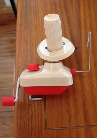 Máquina de tufting con accesorios completos - miniatura 3
