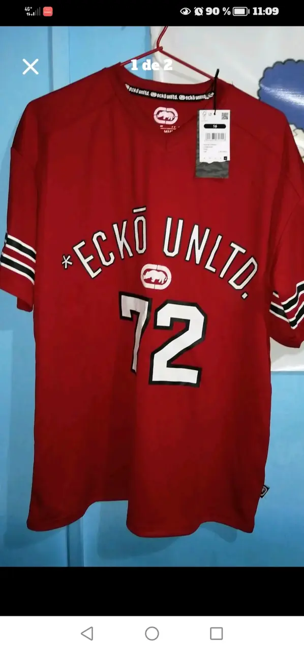 Polera roja Ecko Unltd con número 72 - 1