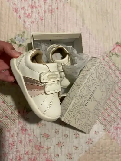Zapatillas bebé blancas con velcro Coniglio n21 - miniatura 1