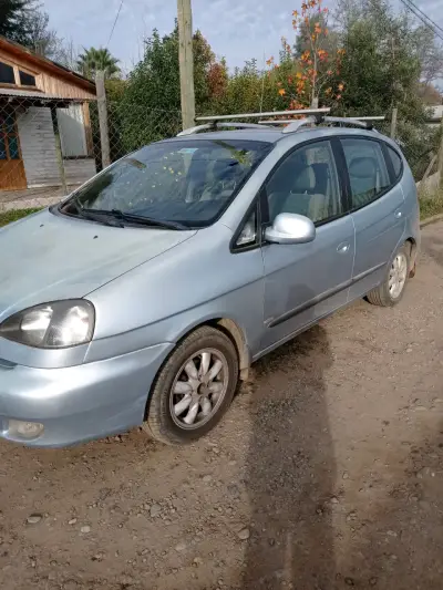 Chevrolet Vivant 1.6 - miniatura 2