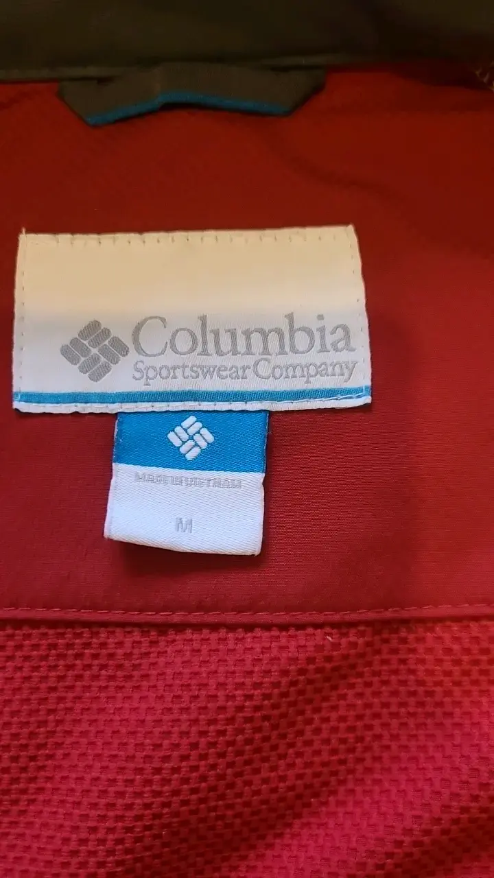 Corta viento columbia, color rojo, de varon TM - 3