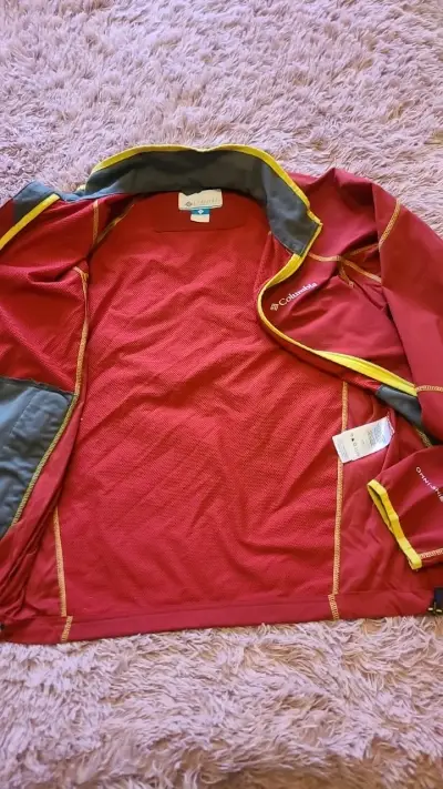 Corta viento columbia, color rojo, de varon TM - miniatura 4