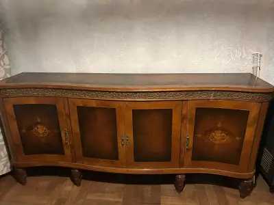 Aparador o Buffet - miniatura 1