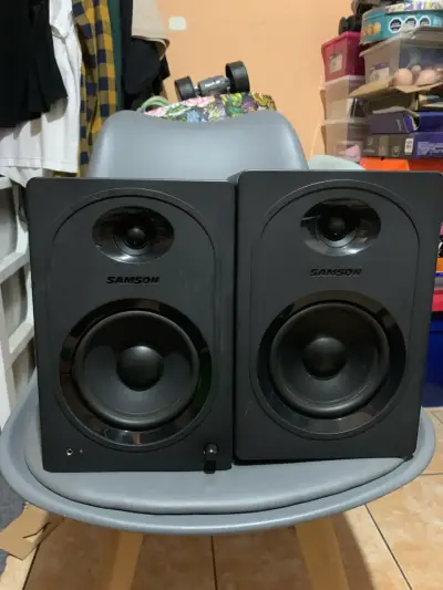 Monitores de estudio Samson de alta fidelidad - miniatura 1