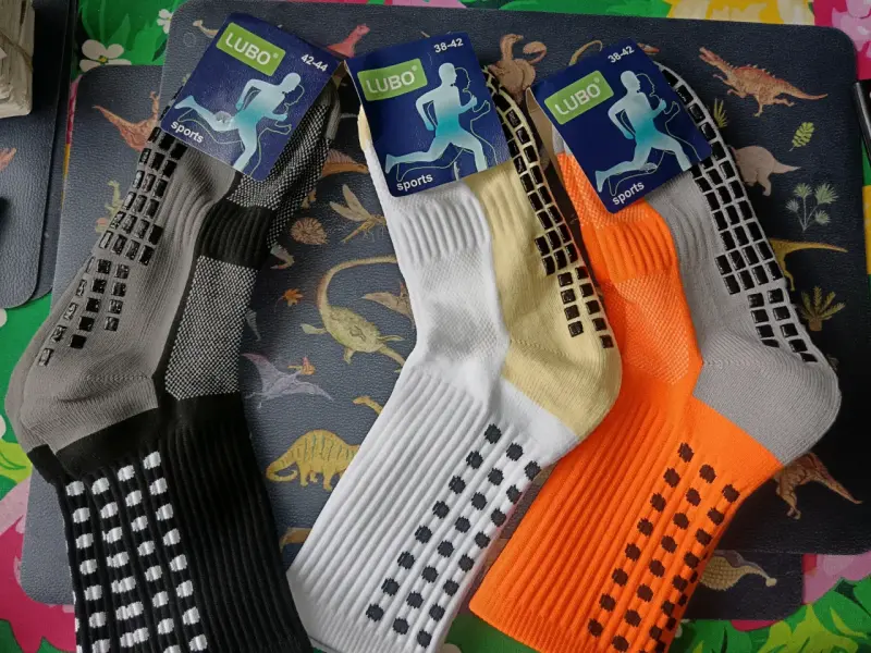 Calcetines deportivos antideslizantes LUBO