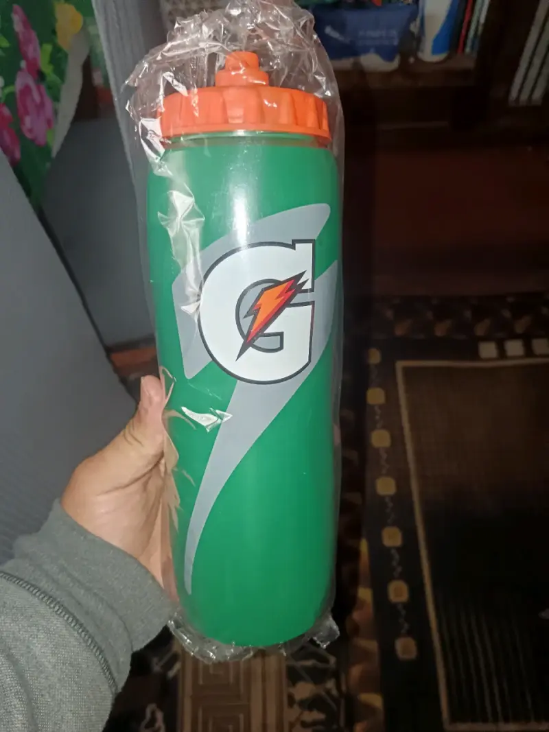 Botella deportiva Gatorade verde 1L