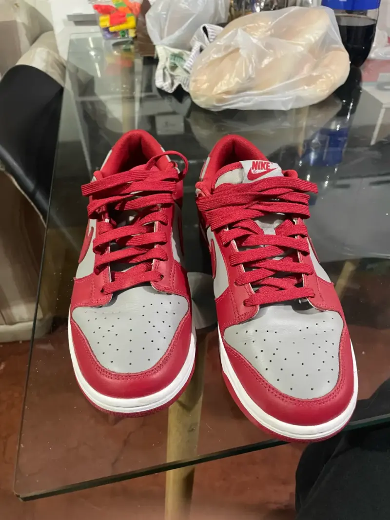Zapatillas Nike rojas y grises 10/10 - 2