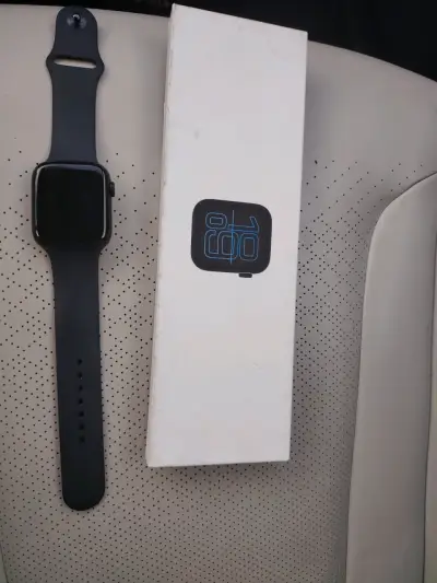 Smartwatch negro con caja original se 3 generacion - miniatura 1