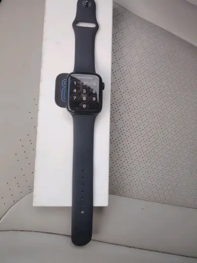 Smartwatch negro con caja original se 3 generacion - miniatura 2