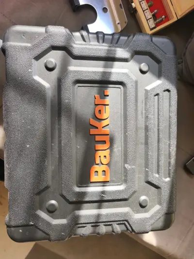 Fresadora Bauker 1200W para madera - miniatura 2