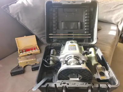 Fresadora Bauker 1200W para madera - miniatura 3