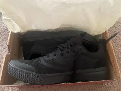 Zapatillas Vans negras de lona para hombre - miniatura 1
