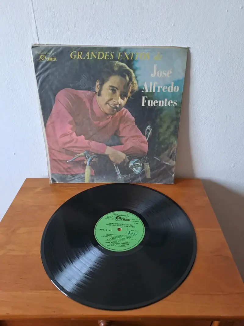 Vinilo Grandes Éxitos de José Alfredo Fuentes - 6