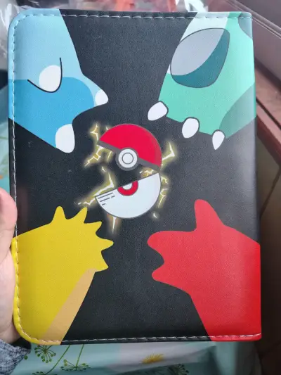 Carpeta para cartas coleccionables - miniatura 1