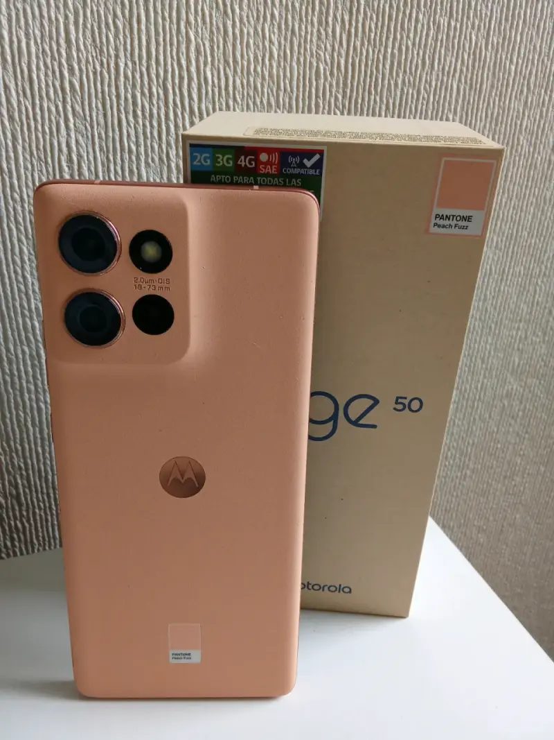 Motorola Edge 50 256GB 12GB RAM – Naranja Claro - 4