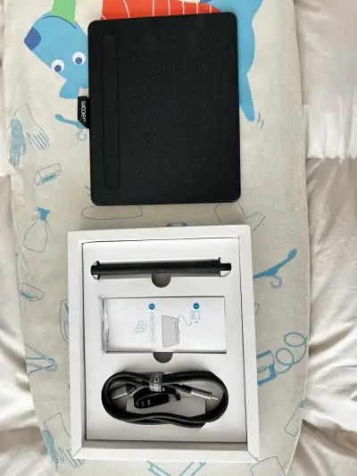 Tableta gráfica Wacom Intuos con lápiz - miniatura 2