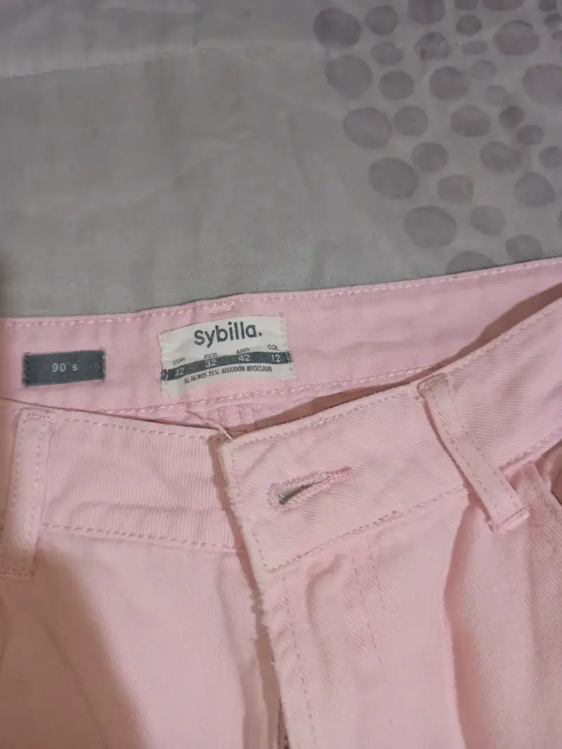 Jeans rosados desgastados para mujer - 2