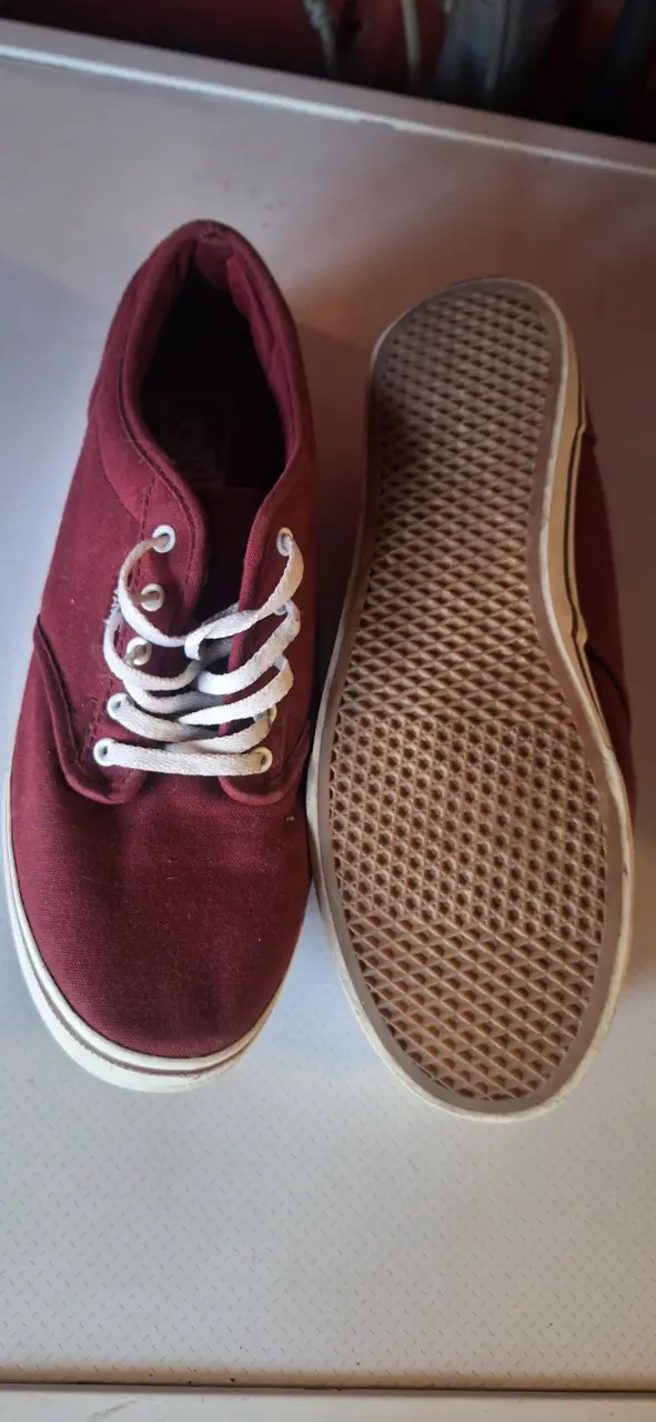 Zapatillas Vans burdeos con cordones - 2