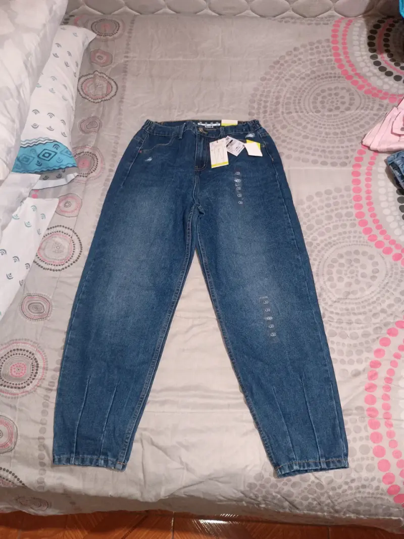 Jeans de mezclilla azul para mujer - 1